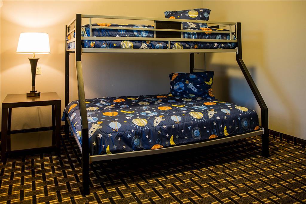 Evangeline Downs Hotel, Ascend Hotel Collection Опелусас Номер фото