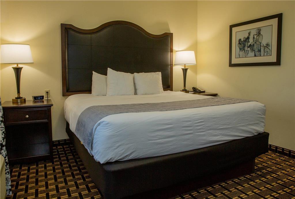 Evangeline Downs Hotel, Ascend Hotel Collection Опелусас Номер фото